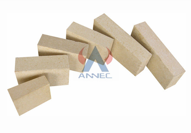 Tijolo de alumina Kg/m3 alto à prova de fogo refratário curvado da densidade de maioria 2300~2350 de Oven Sk 40